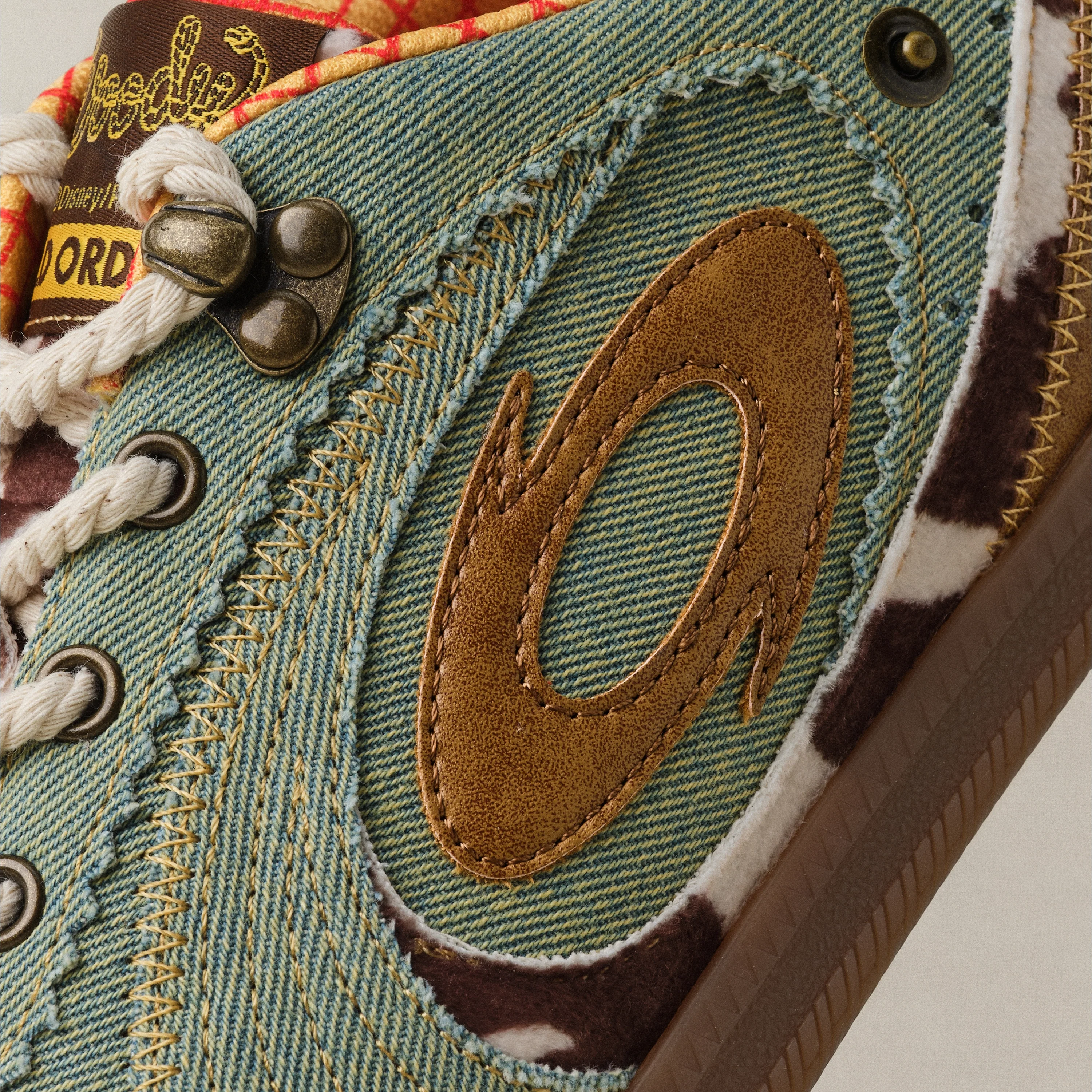 One Week Saddle Denim - Image 10